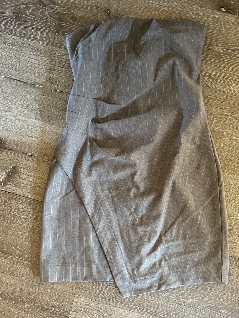 NWT XS Wild Fable Grey Pinstripe Strapless Mini Dress